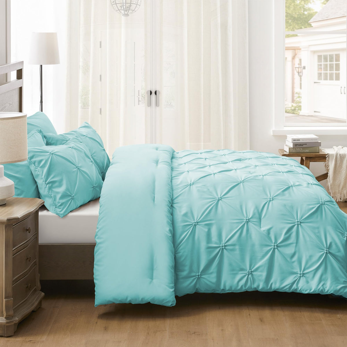 King Size Aqua Blue Pintuck Comforter Set J698