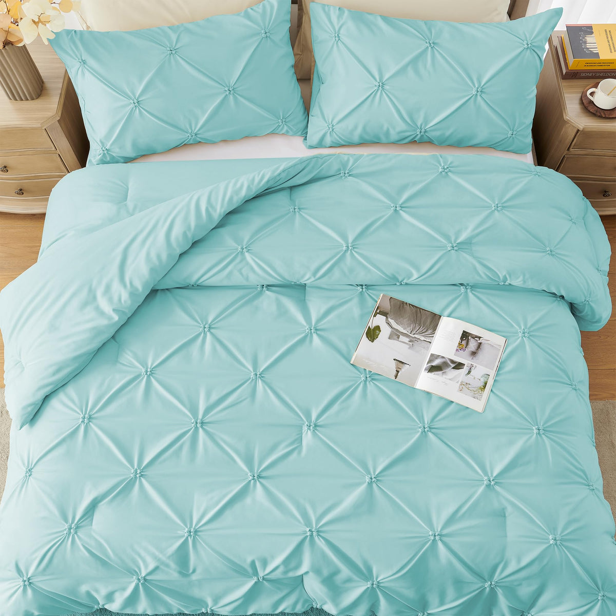 King Size Aqua Blue Pintuck Comforter Set J698