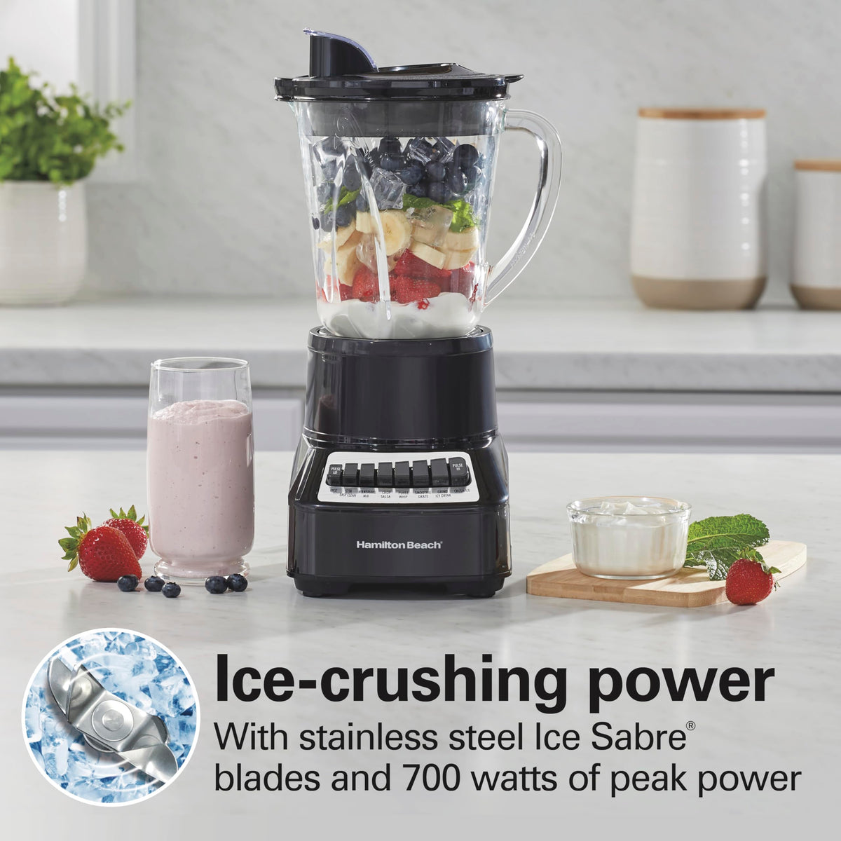Blender with 40 Oz Glass Jar O802373
