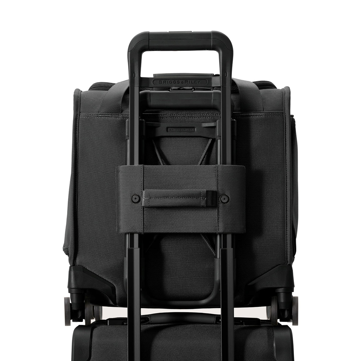 Black Softside Carry On Spinner Luggage D9416